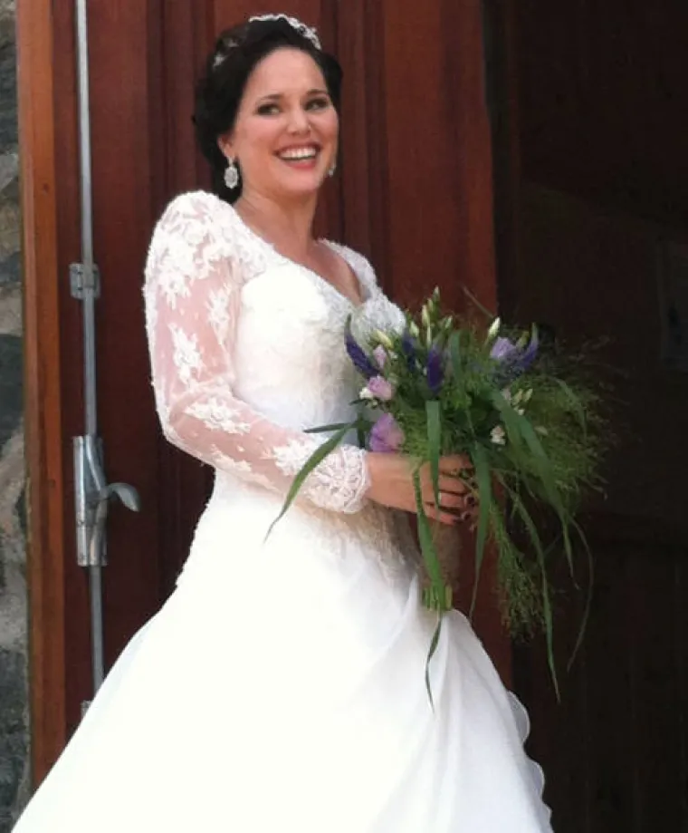 HTJELI SU UŠTEDJETI NA VJENČANJU: Odlučili su da ne žele profesionalnog fotografa, rezultati govore sami za sebe