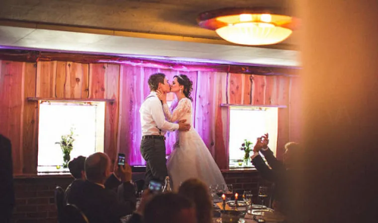 HTJELI SU U&Scaron;TEDJETI NA VJENČANJU: Odlučili su da ne žele profesionalnog fotografa, rezultati govore sami za sebe