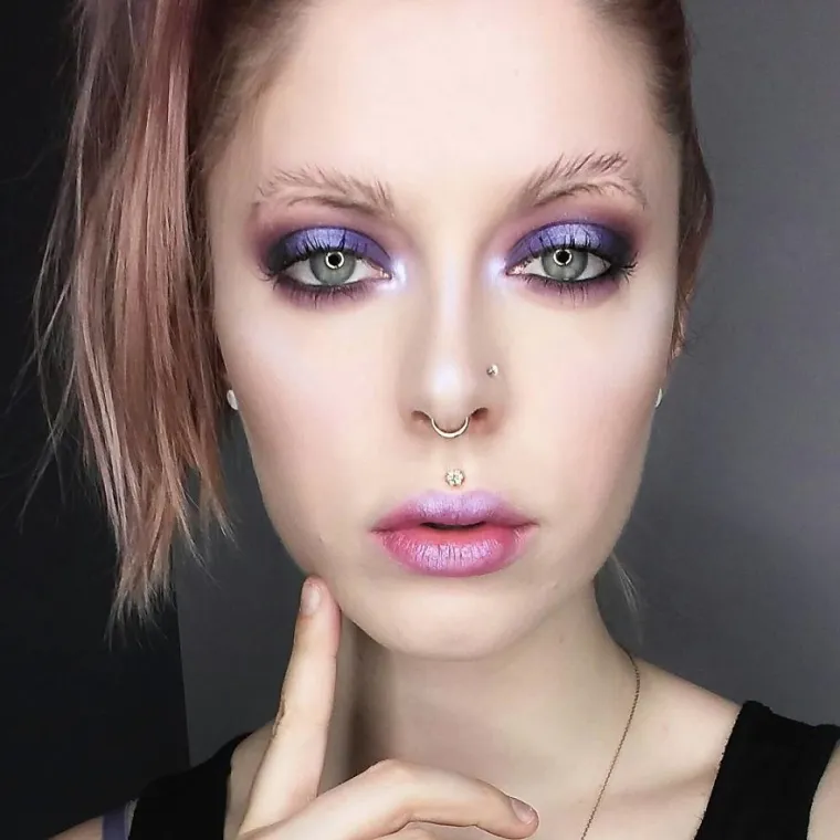 NOVI NAKARADNI TREND TRESE BEAUTY BLOGERICE: Kad vidite što rade od svojih obrvi, smračit će vam se