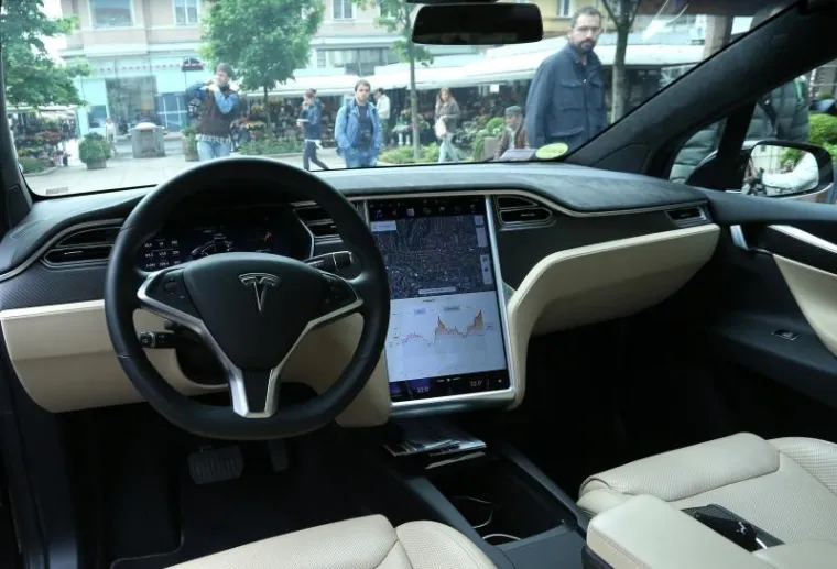 Na Trgu Petra Preradovića održan je event pod nazivom Hrvatska: Zemlja Nikole Tesle u sklopu inicijative tvrtke E.V.A. BLUE iz Zagreba.