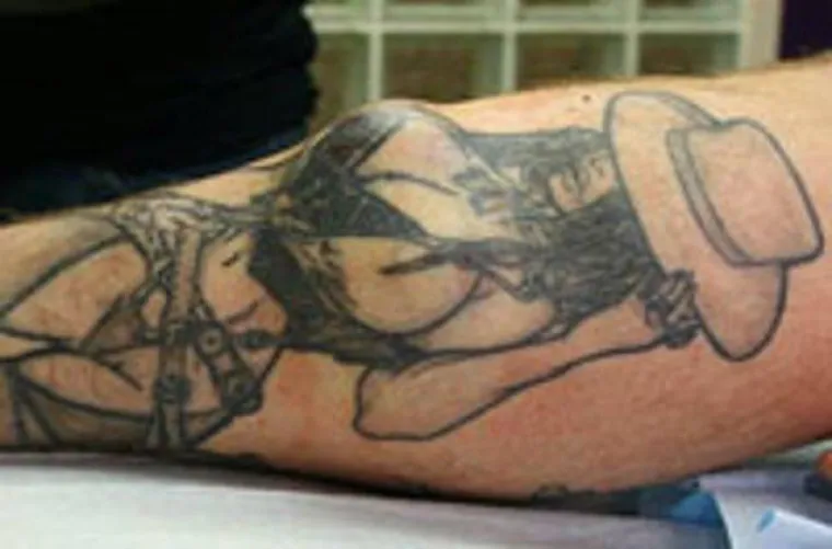 JESU LI SE UKRASILI ILI UNAKAZILI? Modificirali svoje tijelo do neprepoznatljivosti, mislite li da im dobro stoji?