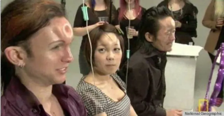 JESU LI SE UKRASILI ILI UNAKAZILI? Modificirali svoje tijelo do neprepoznatljivosti, mislite li da im dobro stoji?