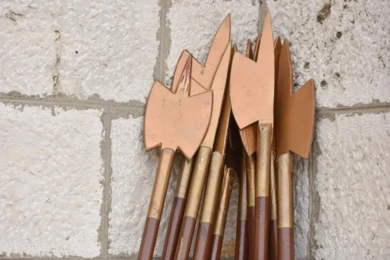 ČUVARI KRISTOVA GROBA: Pogledajte kako je danas bilo na Festivalu žudija u Kominu