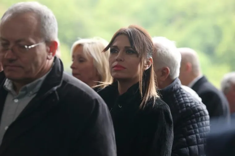 SPORTSKA HRVATSKA SE OPROSTILA OD TOMISLAVA ŽIDAKA: Niz poznatih lica na pokopu slavnog novinara