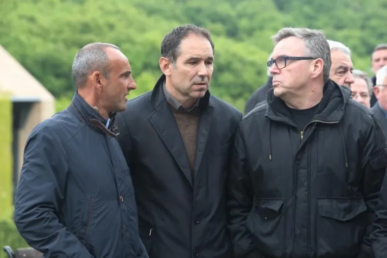 SPORTSKA HRVATSKA SE OPROSTILA OD TOMISLAVA ŽIDAKA: Niz poznatih lica na pokopu slavnog novinara