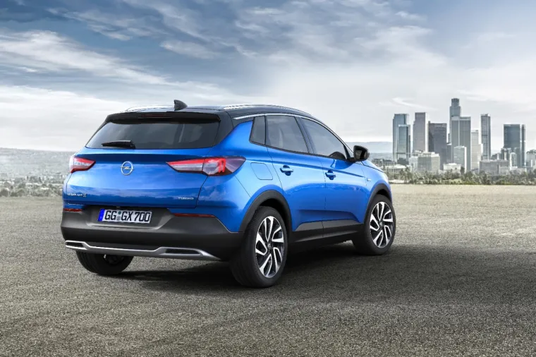 UPOZNAJTE NOVI OPELOV SUV: Grandland X je sportskog karaktera i avanturističkog duha