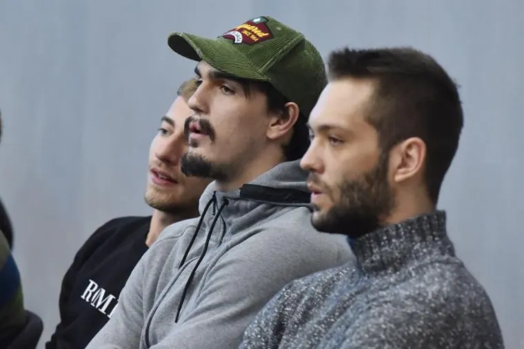 &Scaron;ARIĆ IZAZVAO LUDNICU U RODNOM GRADU: Vratio se u &Scaron;ibenik i odmah oti&scaron;ao na utakmicu omiljenog kluba