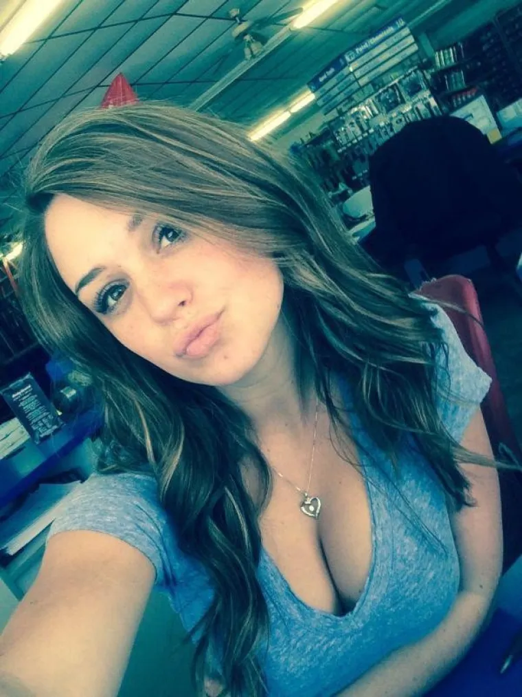 UZ NJIH NI DEŽURSTVO NIJE TE&Scaron;KO: Kad vidite &scaron;to vam rade kolegice za vikend, i vi ćete raditi prekovremeno