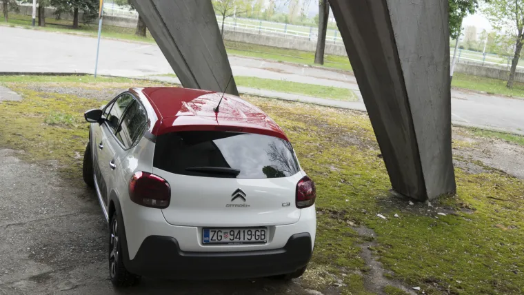 FOTOGALERIJA KAO DOKAZ: Citro&euml;n C3 jednostavno izgleda trendovski,&nbsp;simpatičnije, urbanije i poželjnije od bilo koga drugoga