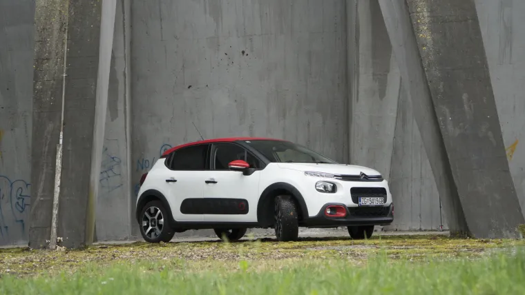 FOTOGALERIJA KAO DOKAZ: Citro&euml;n C3 jednostavno izgleda trendovski,&nbsp;simpatičnije, urbanije i poželjnije od bilo koga drugoga