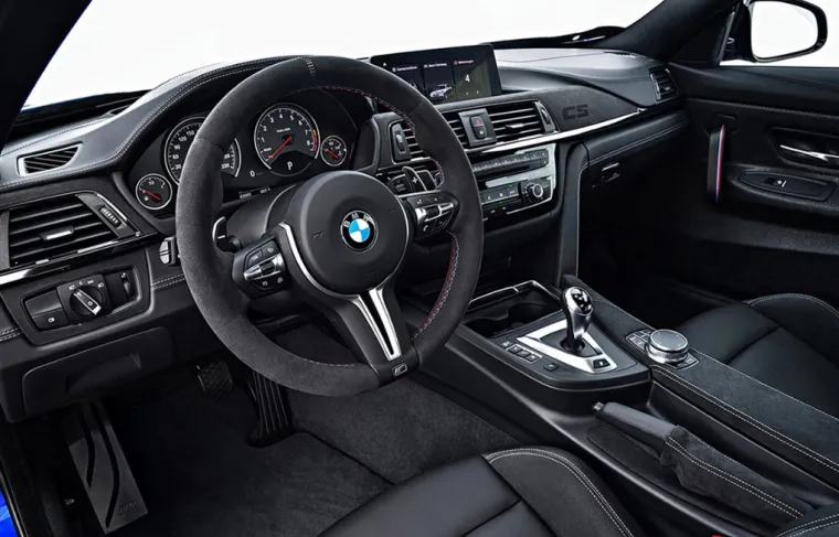 BMW GA JE PREDSTAVIO, VI GA POGLEDAJTE: Novi M4 CS je spektakl na cesti