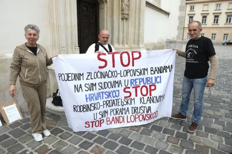 Udruga za pomoć žrtvama pravosuđa nastavlja zajednički &scaron;trajk glađu