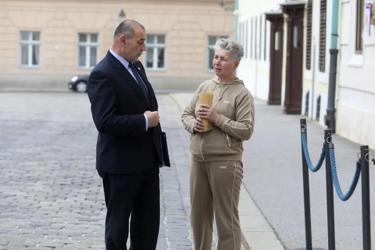 Udruga za pomoć žrtvama pravosuđa nastavlja zajednički &scaron;trajk glađu