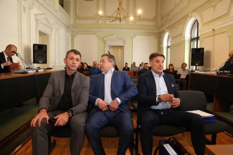 Suđenje Zdravku Mamiću i ostalima za izvlačenje 116 milijuna iz Dinama