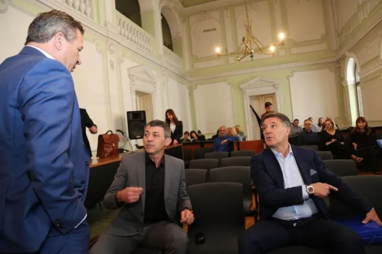 Suđenje Zdravku Mamiću i ostalima za izvlačenje 116 milijuna iz Dinama