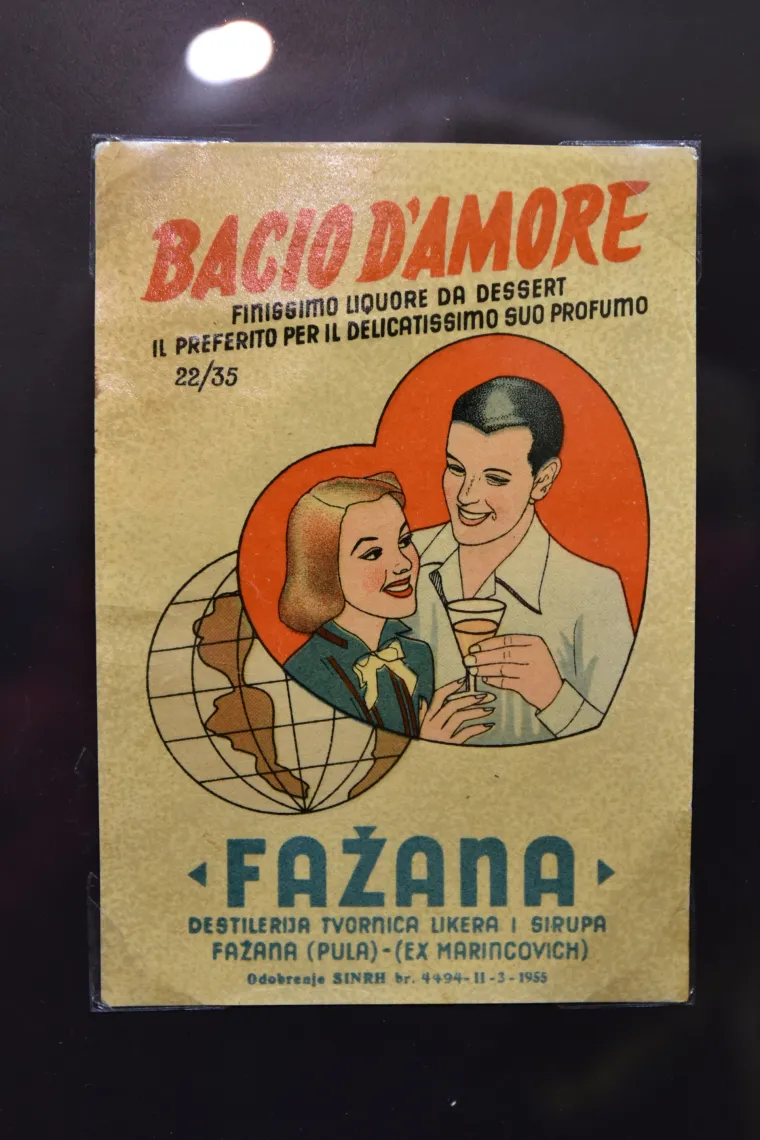 Otvorena velika izložba o seksualnosti Istre kroz stoljeća pod nazivom Gajba i tić