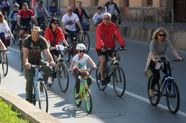 Vi&scaron;e od dvije tisuće biciklista sudjelovalo na prvosvibanjskoj biciklijadi u Karlovcu