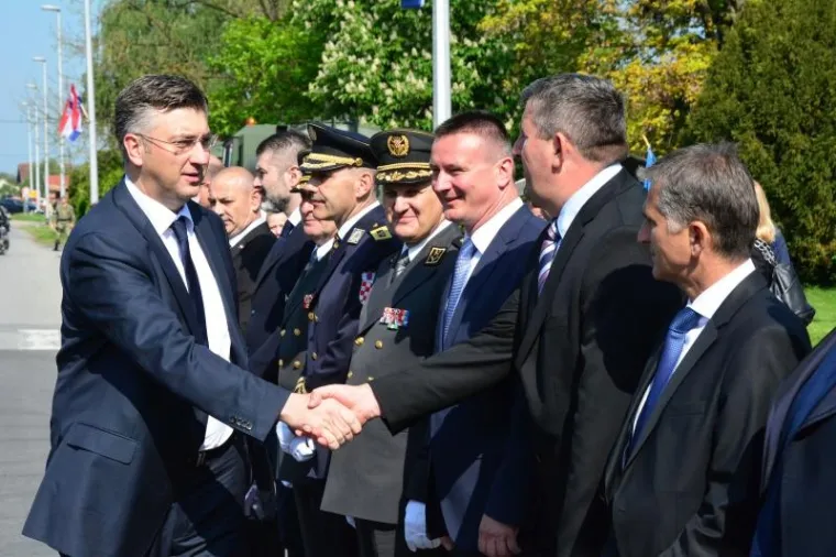 SVEČANOST U OKUĆANIMA: Državni vrh na 22. obljetnici akcije 'Bljesak'