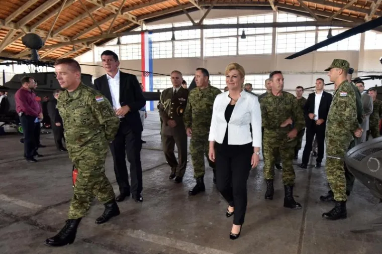 HRVATSKI 'KIOWA RATNICI' KREĆU S OBUKOM: Domaći piloti na novim američkim helikopterima OH-58D Kiowa Warrior