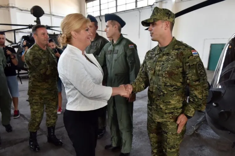 HRVATSKI 'KIOWA RATNICI' KREĆU S OBUKOM: Domaći piloti na novim američkim helikopterima OH-58D Kiowa Warrior