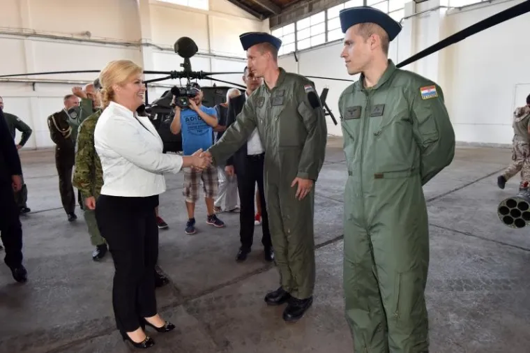 HRVATSKI 'KIOWA RATNICI' KREĆU S OBUKOM: Domaći piloti na novim američkim helikopterima OH-58D Kiowa Warrior