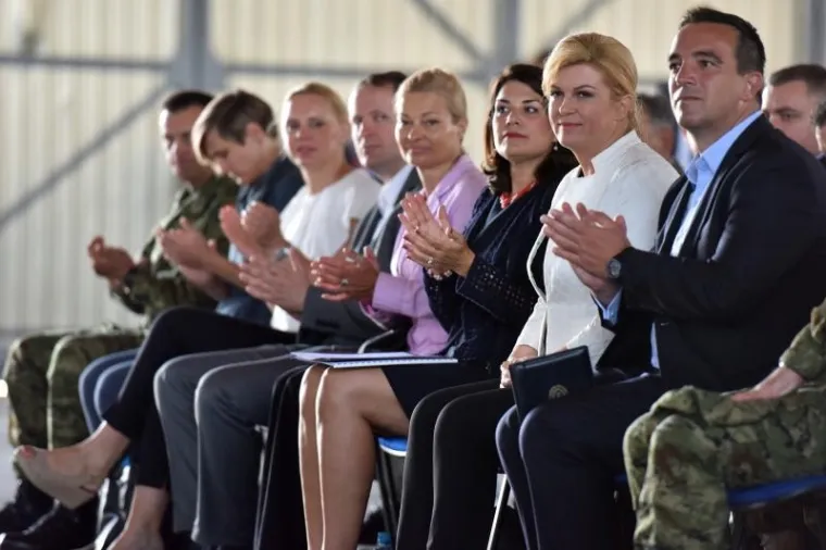 HRVATSKI 'KIOWA RATNICI' KREĆU S OBUKOM: Domaći piloti na novim američkim helikopterima OH-58D Kiowa Warrior