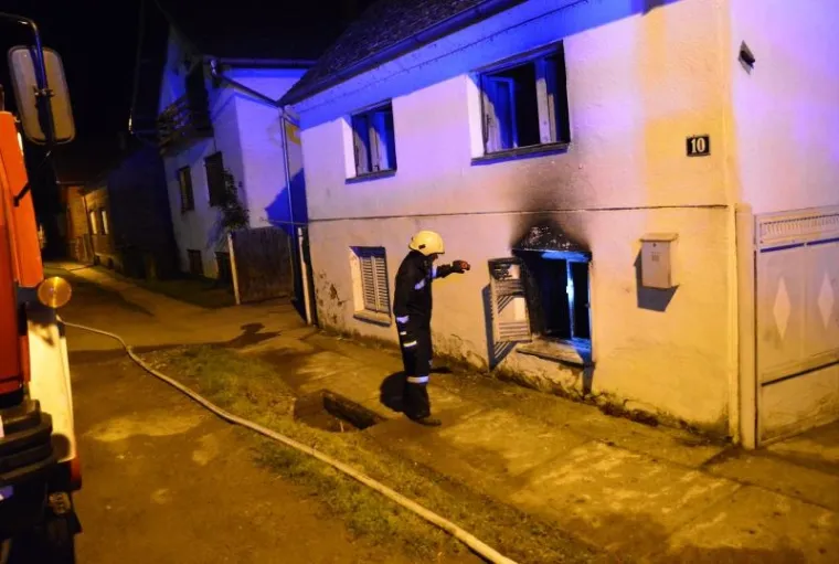 STRAVIČNI PRIZORI U SLAVONSKOM KOBA&Scaron;U: Žena izgorjela u obiteljskoj kući