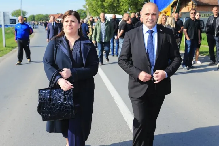 Ministrica Gabrijela Žalac i ministar Medved