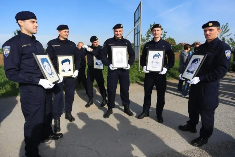 KOMEMORACIJA U BOROVOM SELU: Obilježavanje 26 godina od pogibije 12 hrvatskih redarstvenika