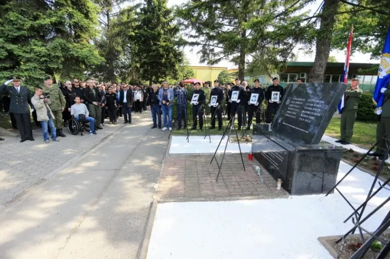 KOMEMORACIJA U BOROVOM SELU: Obilježavanje 26 godina od pogibije 12 hrvatskih redarstvenika