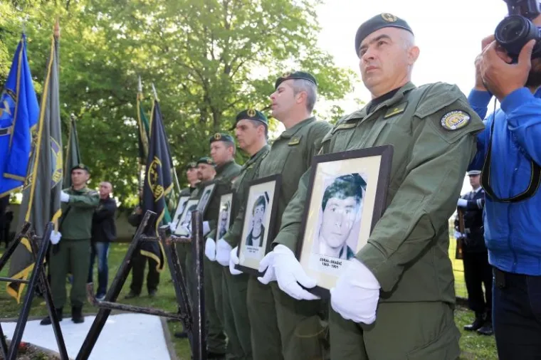 KOMEMORACIJA U BOROVOM SELU: Obilježavanje 26 godina od pogibije 12 hrvatskih redarstvenika