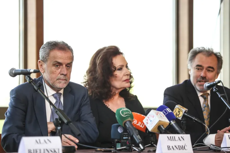 Najavljen koncert Radojke &Scaron;verko, Milan Bandić pored nje trpio velike bolove