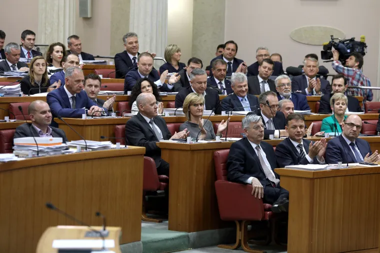 Nije izglasano nepovjerenje ministru Mariću, Saucha presudio