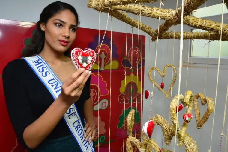 PRVA TAMNOPUTA HRVATSKA MISICA: Prekrasna Shanaelle se nakon pobjede vratila u Brod