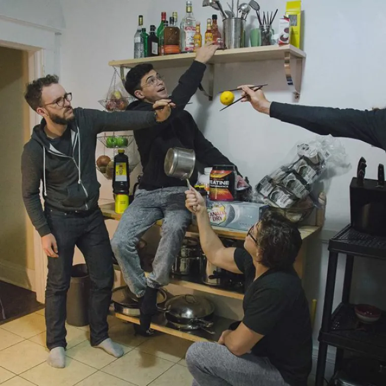 IGRA 'PRONAĐI JURU' U VERZIJI ZA ODRASLE: Dildo je skriven na svakoj od ovih fotki, vidite li ga?