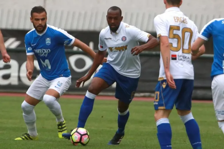 LUDNICA NA POLJUDU: Pogledajte atmosferu s utakmice protiv Osijeka