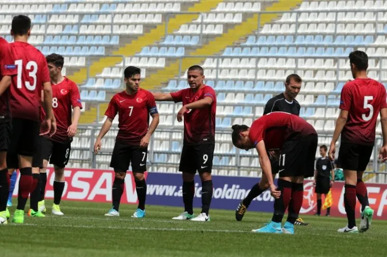 EURO U-17: Pogledajte kako je izgledao dvoboj mini Vatrenih i Turske na Rujevici