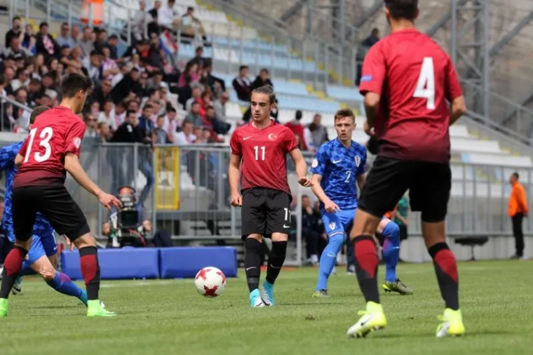 EURO U-17: Pogledajte kako je izgledao dvoboj mini Vatrenih i Turske na Rujevici