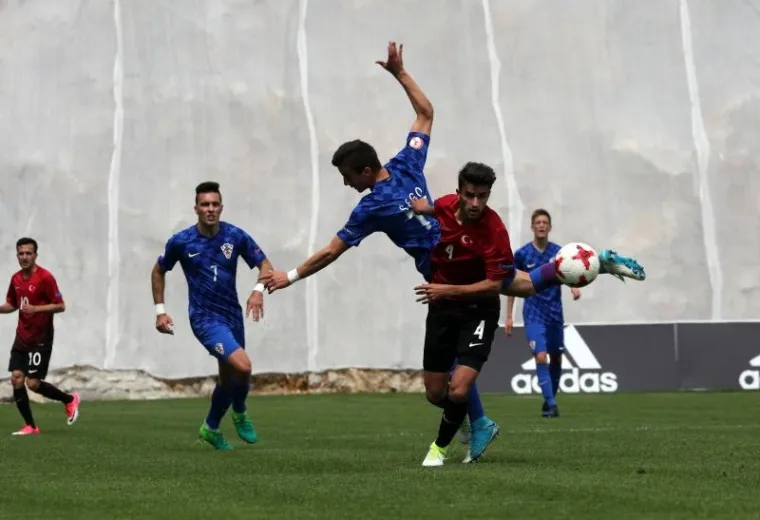 EURO U-17: Pogledajte kako je izgledao dvoboj mini Vatrenih i Turske na Rujevici