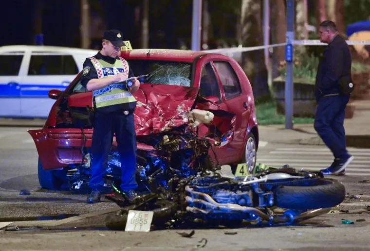 STRAVIČNA NESREĆA U ZAGREBU: U sudaru na križanju Baštijanove i Golikove poginuo motociklist