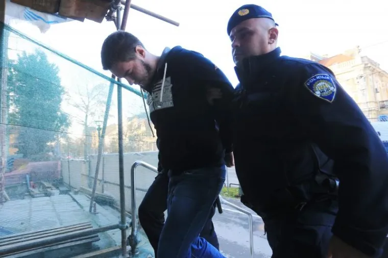 PRIVOĐENJE OKRUTNOG UBOJICE: Izbo biv&scaron;u curu i ostavio je da umre