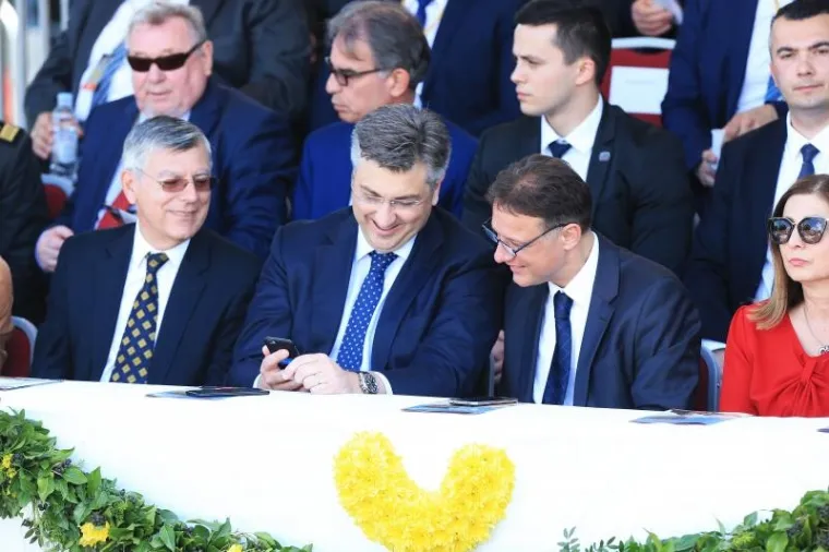DRŽAVNI VRH U VUKOVARU: Svi su na svečanoj Sinjskoj alki u čast hrvatskim braniteljima