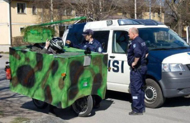 ČEKA LI NAS OVAKVA BUDUĆNOST? Nedostaje nam samo veliki vođa i opći alkoholizam, ali na dobrom smo putu...