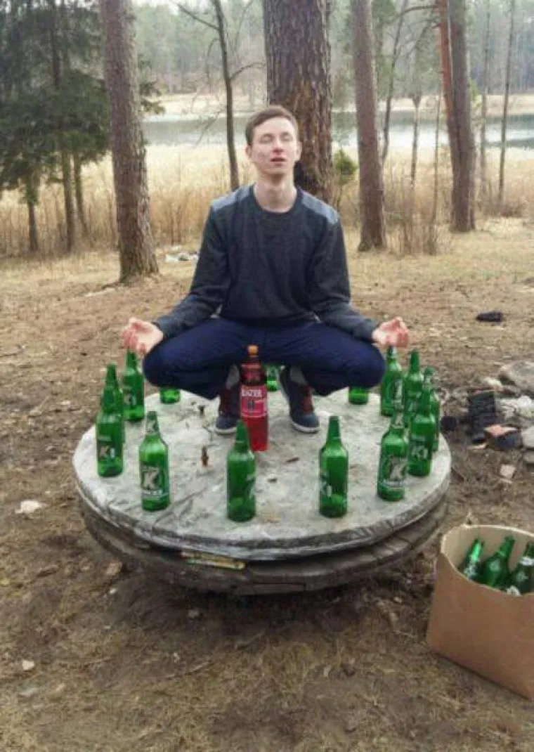 ČEKA LI NAS OVAKVA BUDUĆNOST? Nedostaje nam samo veliki vođa i opći alkoholizam, ali na dobrom smo putu...