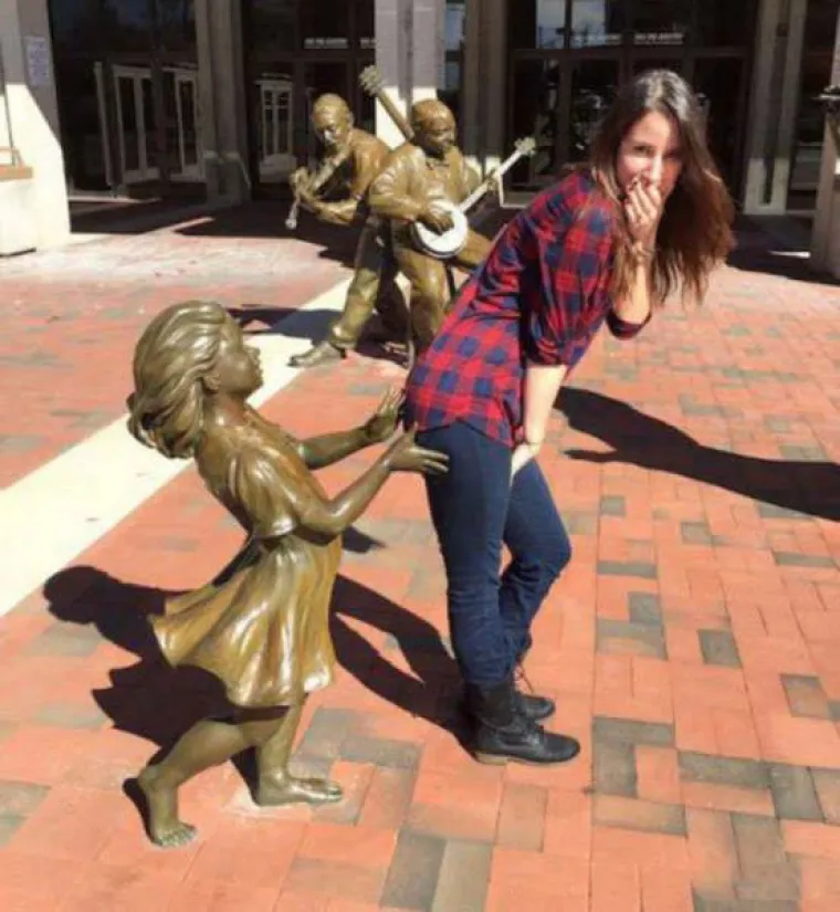 ŽELITE LI TAKVE TURISTE U SVOJEM GRADU? Jedni misle da su nekulturni, drugi da su dobri za turizam