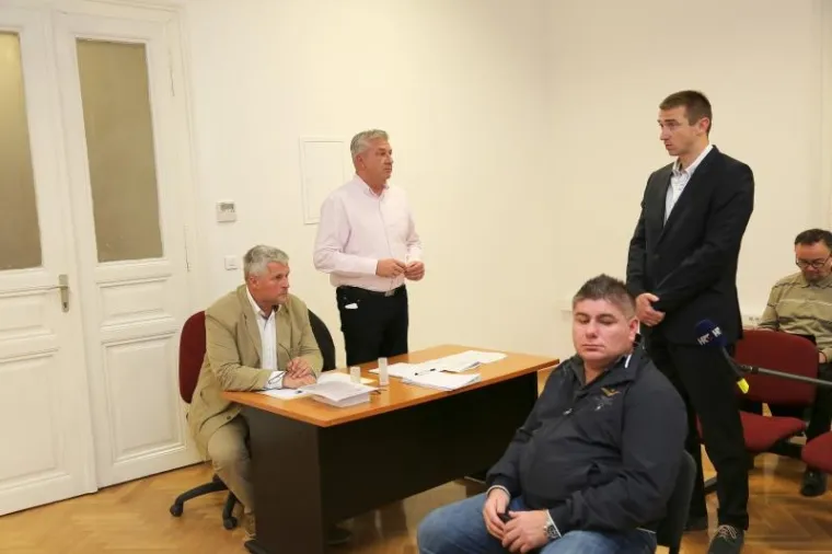 SUĐENJE BUJANCU: Kontroverzni voditelj brani se od optužbi za klevetu