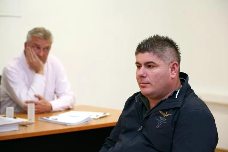 SUĐENJE BUJANCU: Kontroverzni voditelj brani se od optužbi za klevetu