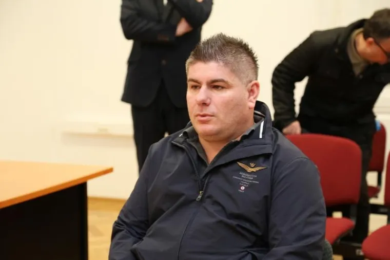 SUĐENJE BUJANCU: Kontroverzni voditelj brani se od optužbi za klevetu