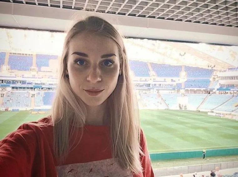 TKO BI PORED NJIH GLEDAO TEKMU? Ruskinje koje su postale glavna atrakcija na stadionima