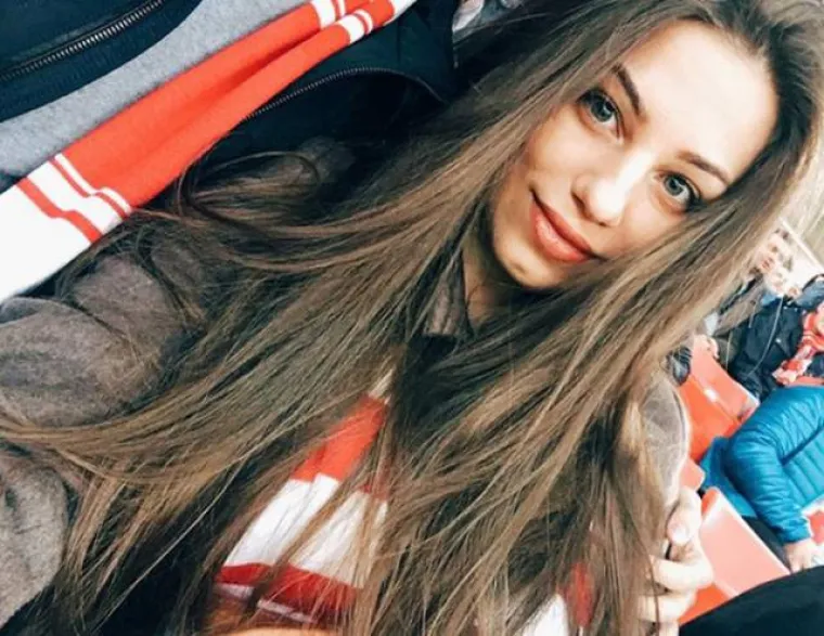 TKO BI PORED NJIH GLEDAO TEKMU? Ruskinje koje su postale glavna atrakcija na stadionima